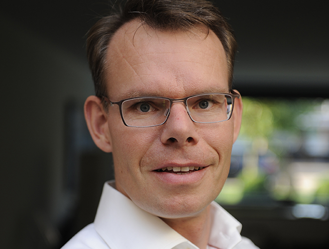 Article image for IDH aquaculture director challenges major foundations