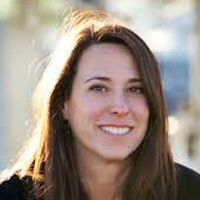 Clare Leschin-Hoar